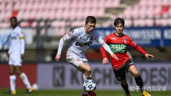 特别是在中 特别是在中