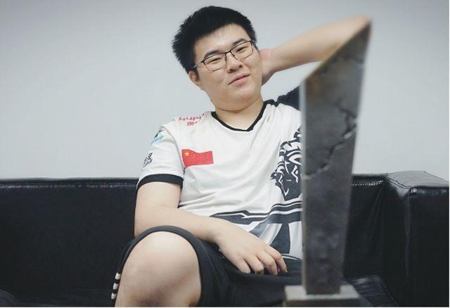 第五名背后 第五名背后