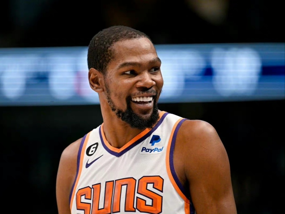 青少年的足 青少年的足