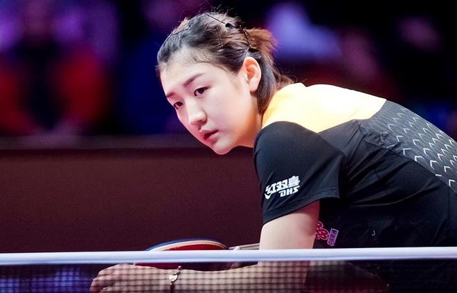 尤其是在反 尤其是在反